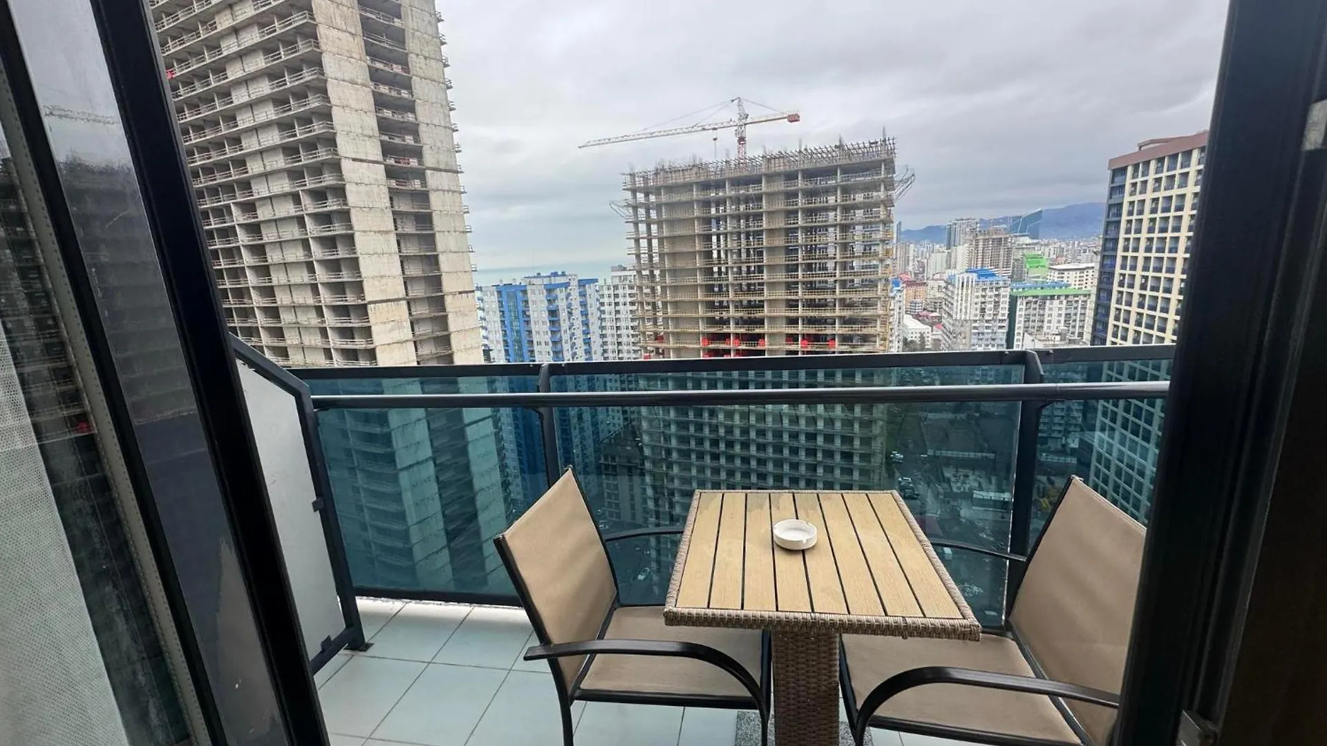 Batumi Orbi Beach Tower 0*,  Georgia